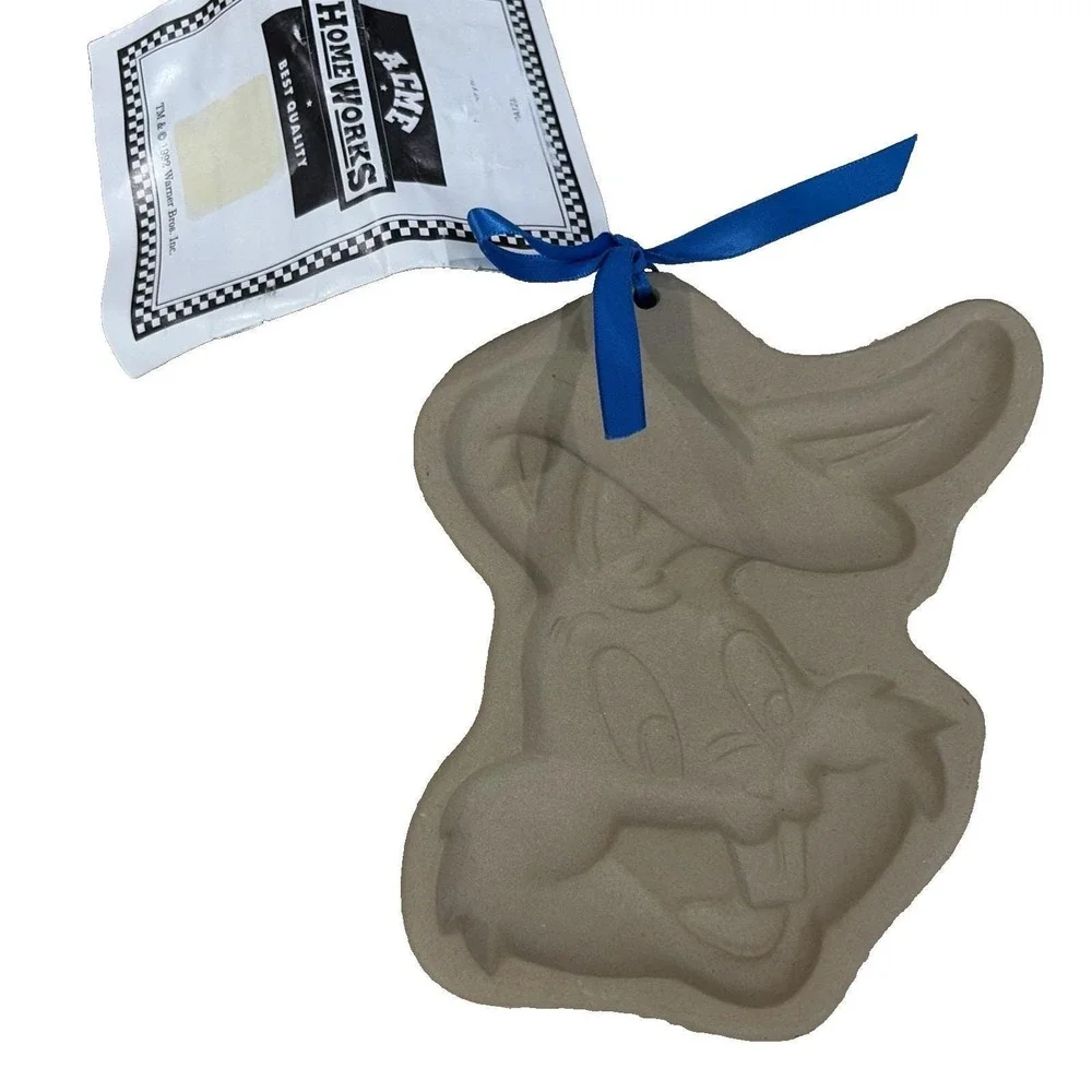 Warner Brothers Bugs Bunny Cookie Mold Vintage 90s Tan Stoneware NWT‎ OS